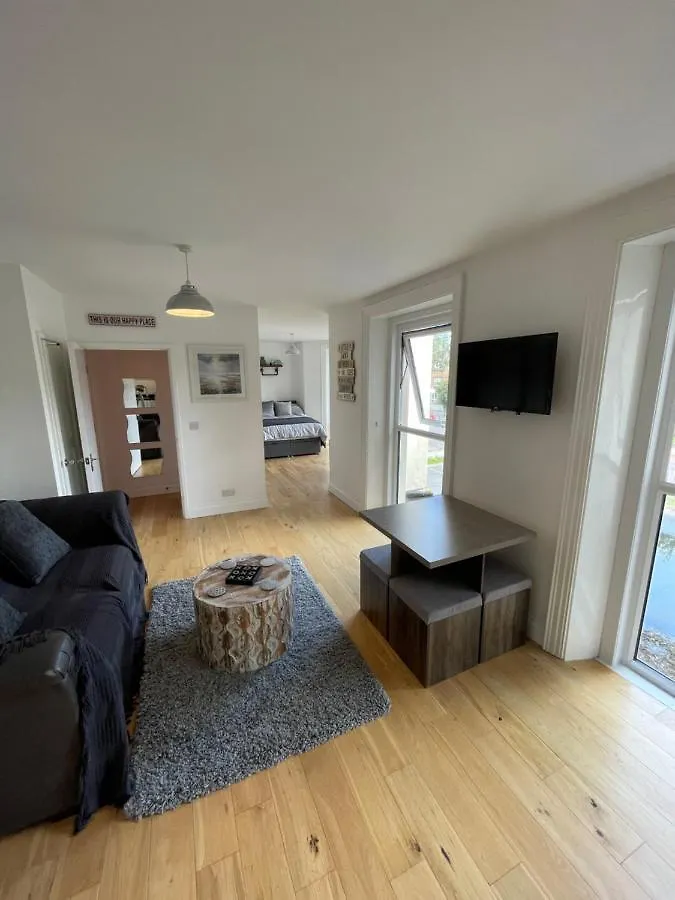 The Pilots Apartment Борнмут