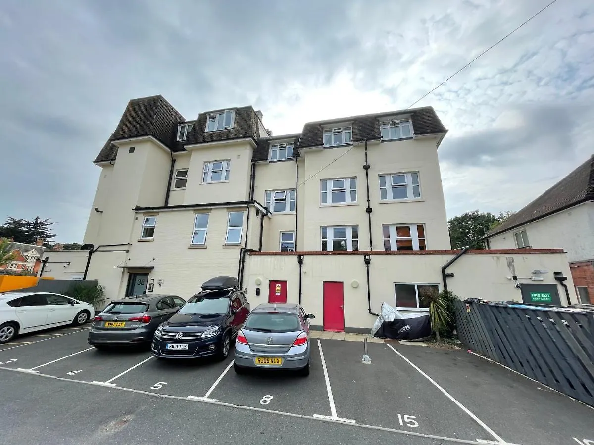 The Pilots Apartment Bournemouth